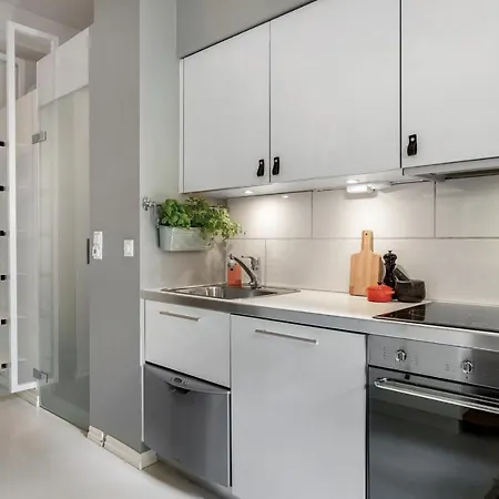 Lovely 2-bedroom Vacation In ! Apartment