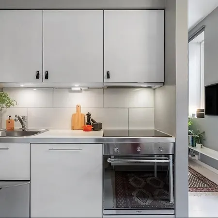 Lovely 2-bedroom Vacation In ! Apartment